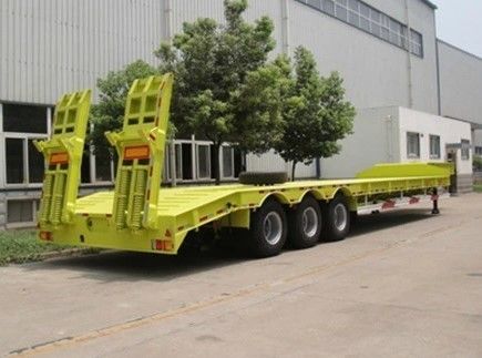 3 Ejes de cuello de ganso Lowboy Low Loader camión remolque para excavadora tenemos usted cubierto