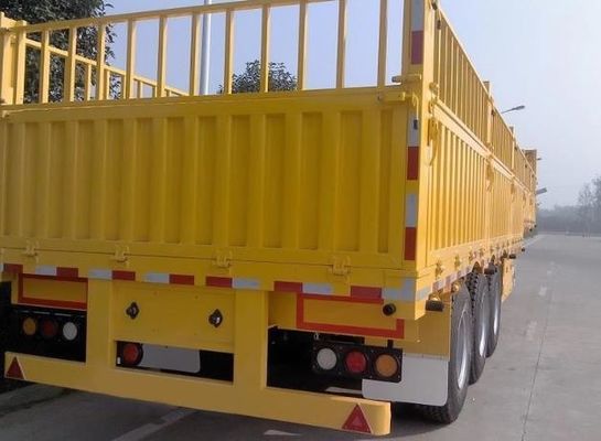Tractor de aterrizaje de carga pesada 28t 3 ejes Semi remolque de la cerca de carga para el transporte de vegetales