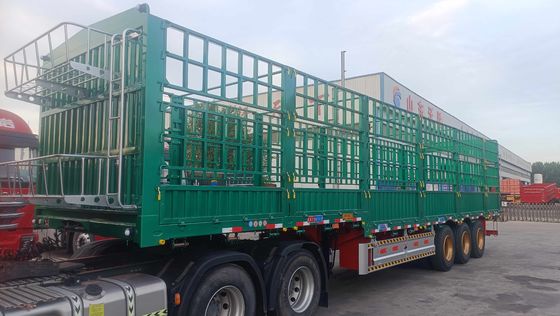 Semiremolque de estacas de acero para el transporte de ganado y vegetales
