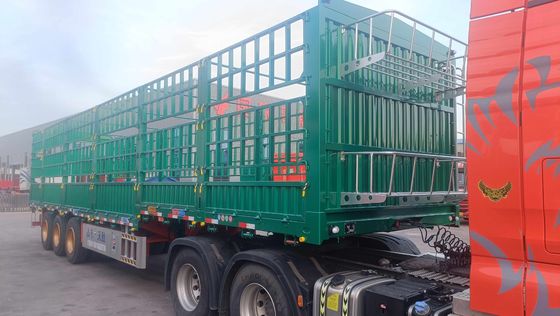 Semiremolque de estacas de acero para el transporte de ganado y vegetales