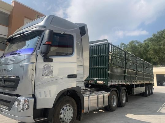 3/4 Ejes 50 toneladas Semi remolque de cerca para vegetales y ganado Opción personalizable