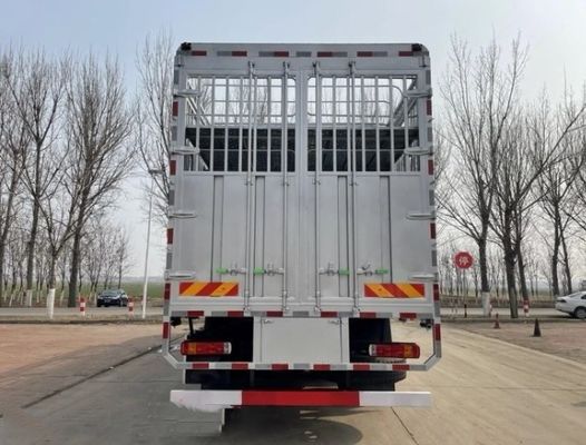 12.00R22.5/11.00R20 neumáticos remolque de cerca alta para el transporte de ganado y carga 3/4 ejes