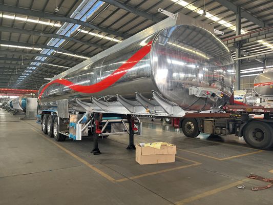 Venta directa de tanque de combustible de acero inoxidable de 42cbm Semi remolque con tren de aterrizaje de 28 toneladas