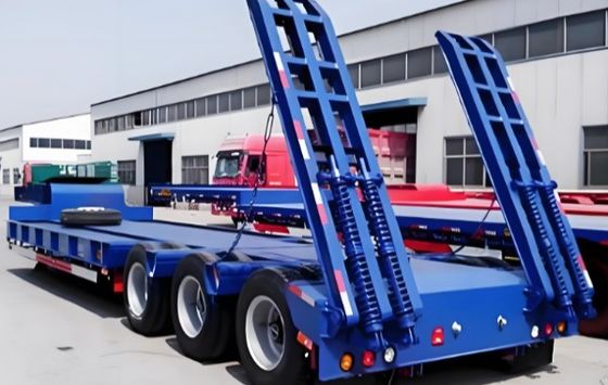 Cargador de semirremolque de acero plano personalizable para el transporte de equipos pesados