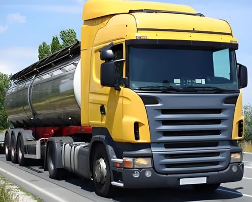 Carga en el eje delantero 7500kgs camiones tractores usados howo y mercedes bens 6x4 4x2 euro5 euro6