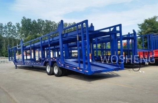 Carga útil máxima 30000 kg Transporte de automóviles personalizable Semirremolque para el transporte de SUV MPV ORV