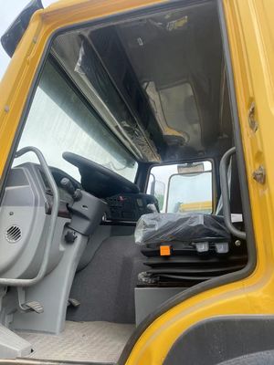 10 Número de neumático Sinotruk HOWO Sitrak 4*2 6*4 Tractor pesado Camión Cabeza de tractor
