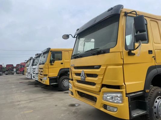 10 Número de neumático Sinotruk HOWO Sitrak 4*2 6*4 Tractor pesado Camión Cabeza de tractor