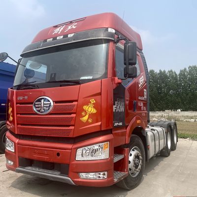 Camiones usados ligeros de tractor de bajo precio con cámara trasera de 360 ° y asequibles