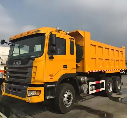 HOWO 6X4 camión de segunda mano para minería a Rusia ventana manual y tanque de carga 5.3-6.2M