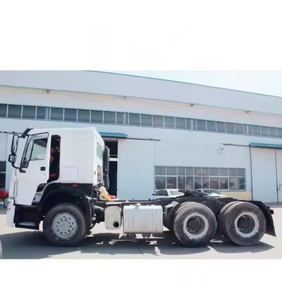 Transmisión manual Sinotruk HOWO 371hp 6*4 Camión de cabeza de tractor con ventana automática