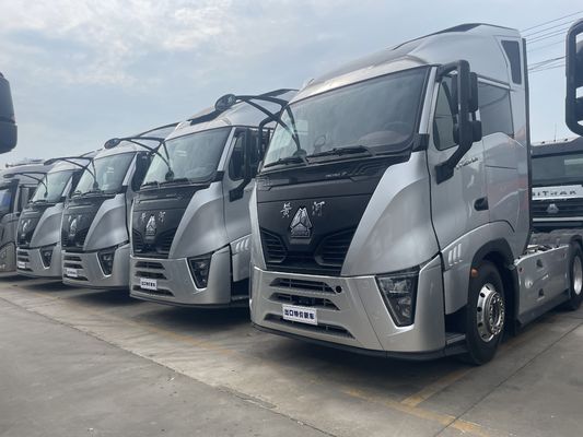 570hp Sinotruk Huanghe X7 4X2 Euro 6 Suspensión aérea Transmisión automática Camión tractor